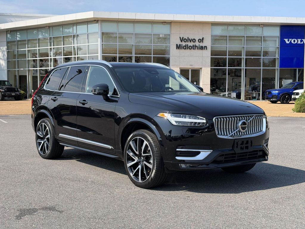 2023 Volvo XC90