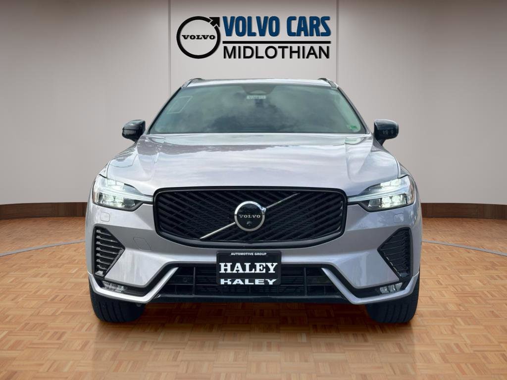 2026 Volvo XC60 Plus - Photo 25