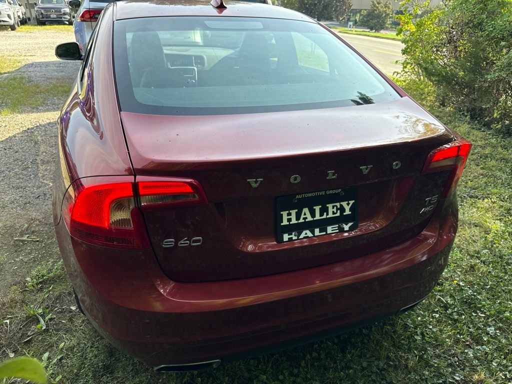 Used 2015 Volvo S60 T5 Platinum Sedan