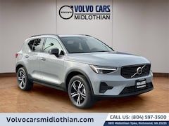2026 Volvo XC40 B4 Core FWD SUV