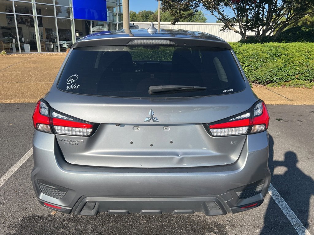 2024 Mitsubishi Outlander Sport SE photo 4