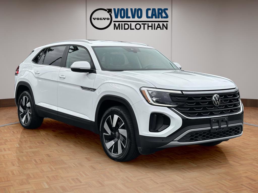 Used 2025 Volkswagen Atlas Cross Sport 2.0T SE w/Technology SUV