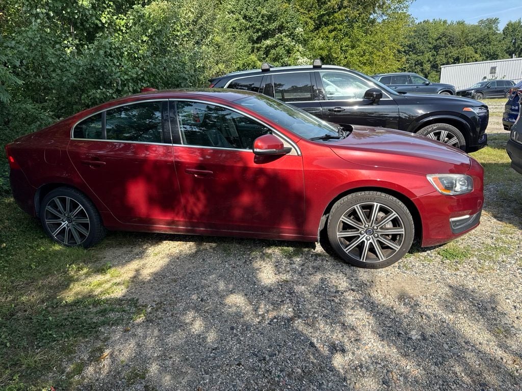 Used 2015 Volvo S60 T5 Platinum Sedan
