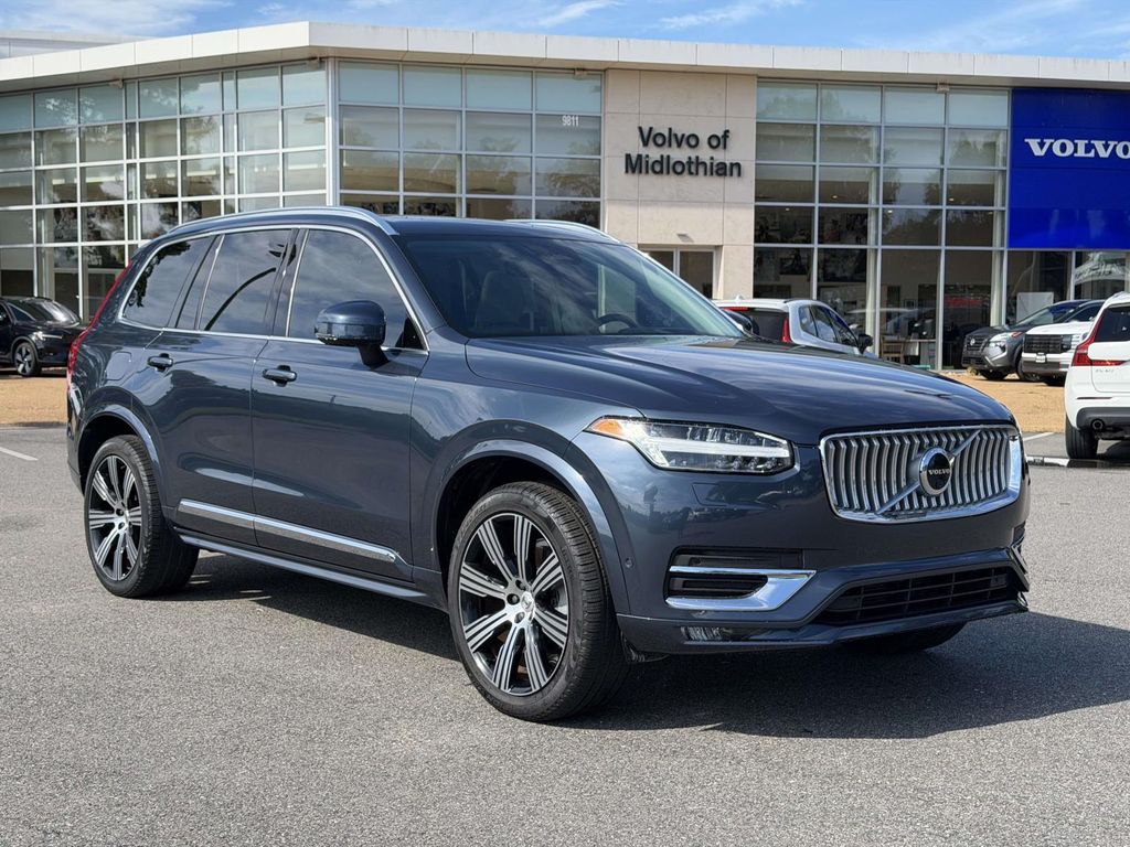 2023 Volvo XC90