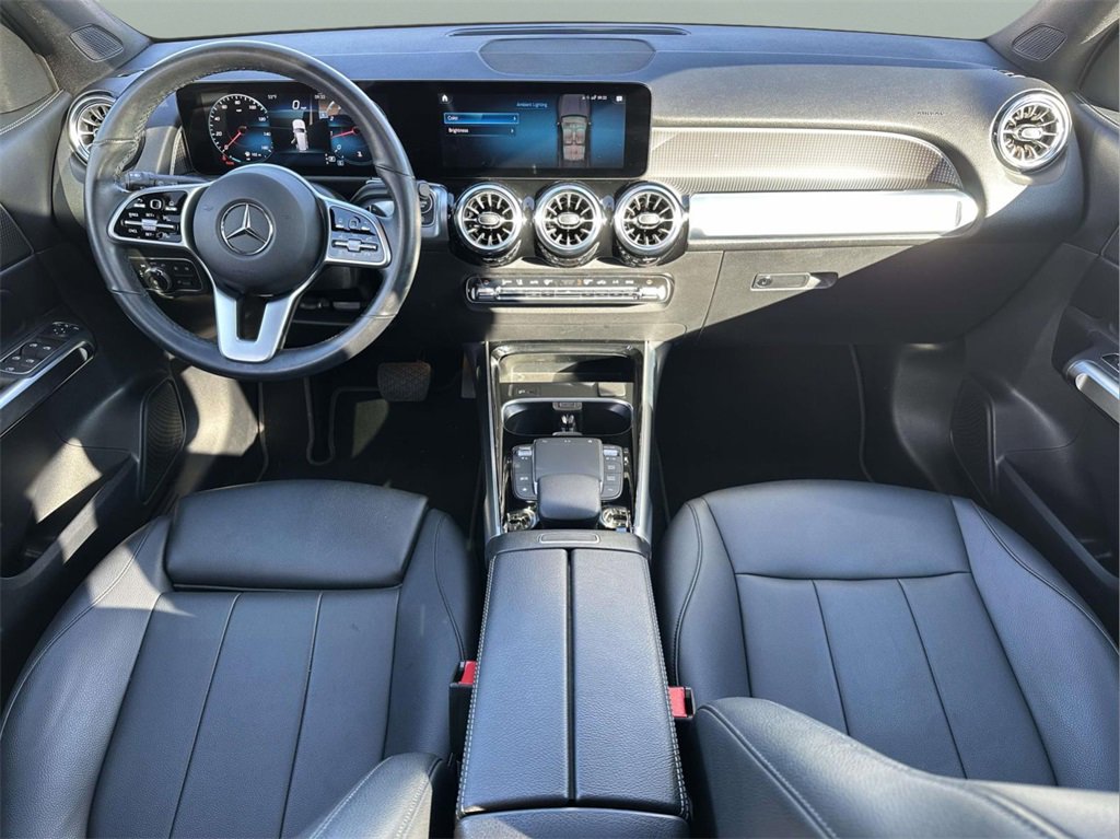 2022 Mercedes Benz GLB 250 photo 2