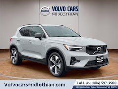 2026 Volvo XC40 B5 Plus SUV