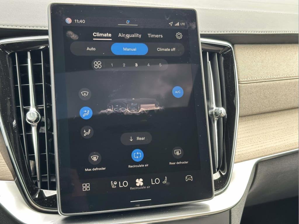 2026 Volvo XC90 Ultra - Photo 5