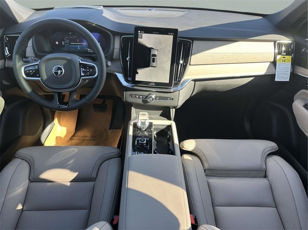 New 2026 Volvo XC90 B6 Ultra Dark Theme 7-Seater SUV