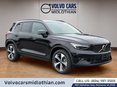 2026 Volvo XC40 B5 Plus AWD SUV
