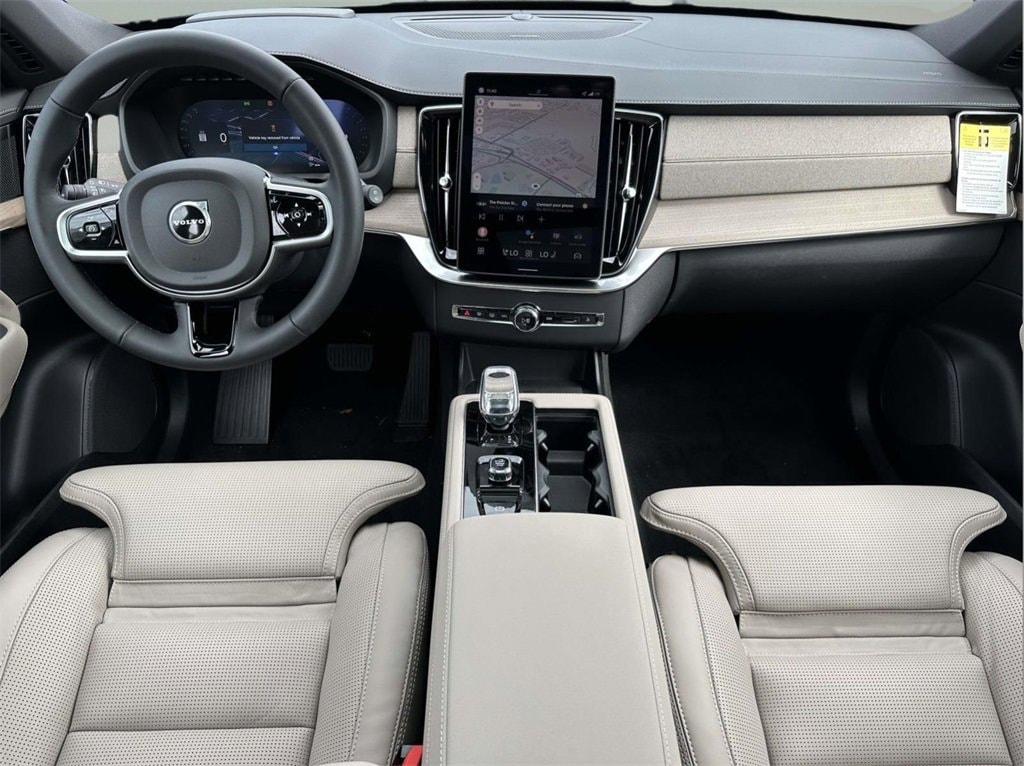 New 2026 Volvo XC90 B6 Ultra Dark Theme 7-Seater SUV