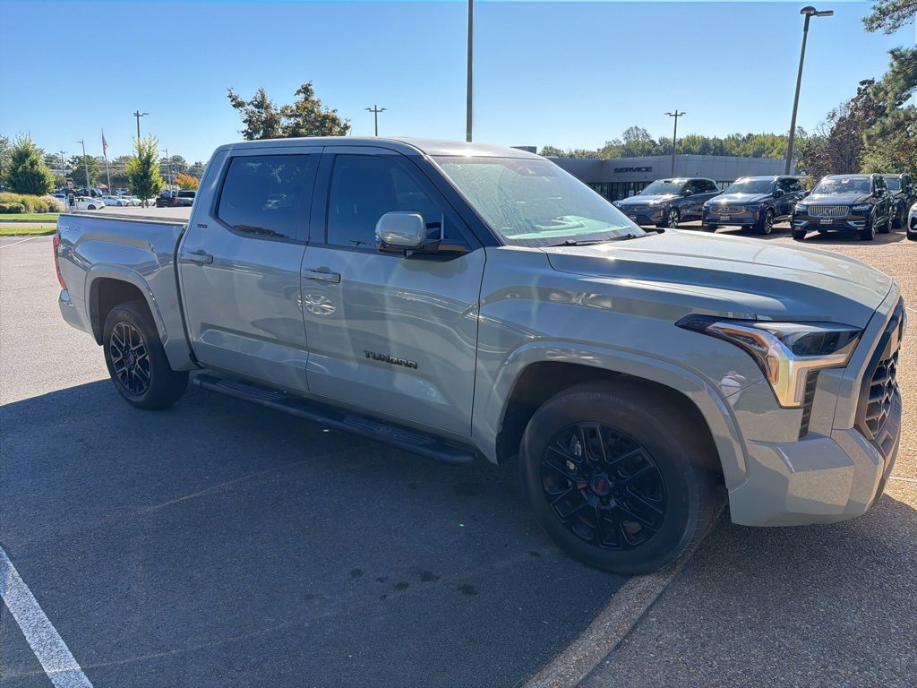 2022 Toyota Tundra SR5 photo 2
