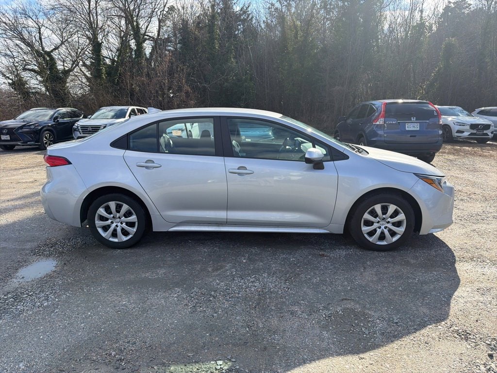 Used 2025 Toyota Corolla LE Sedan