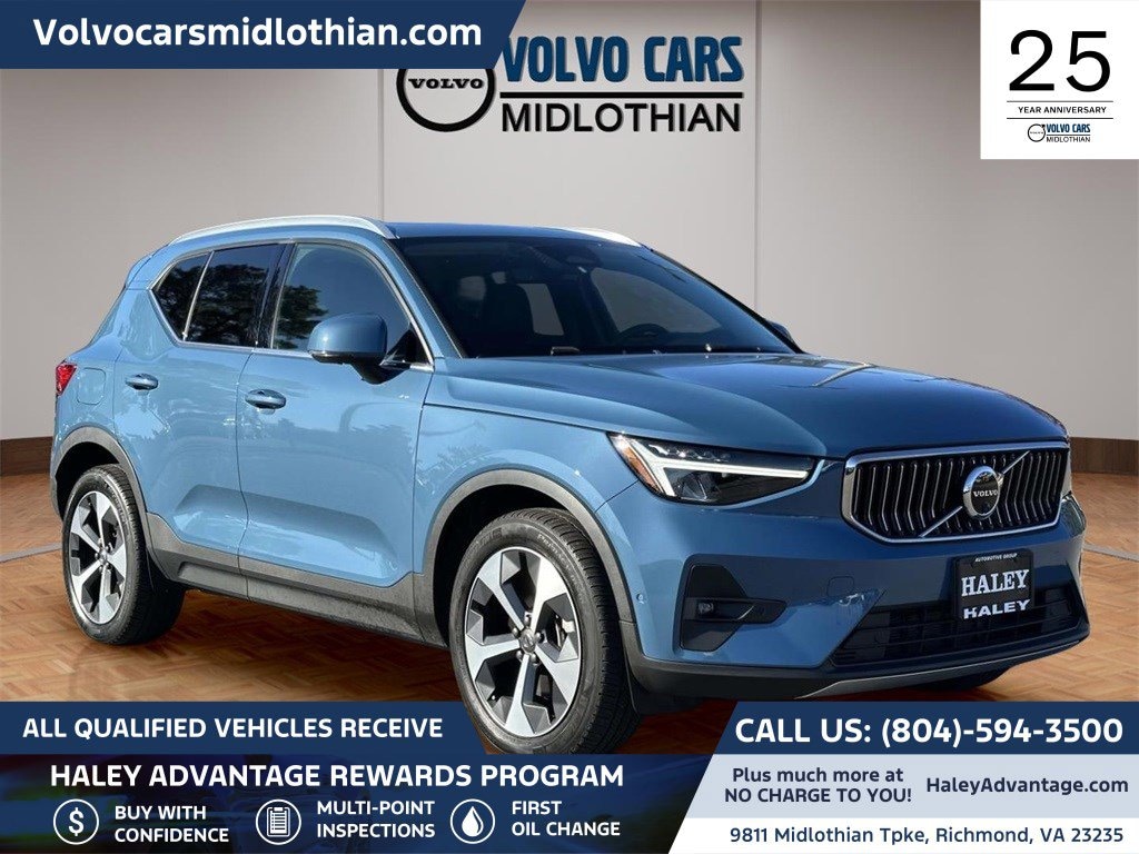 Used 2023 Volvo XC40 B5 Plus Bright Theme SUV