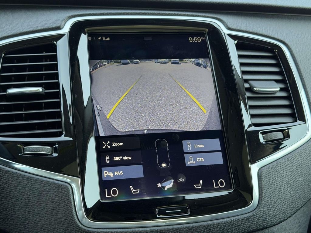 Used 2017 Volvo XC90 T6 Momentum SUV