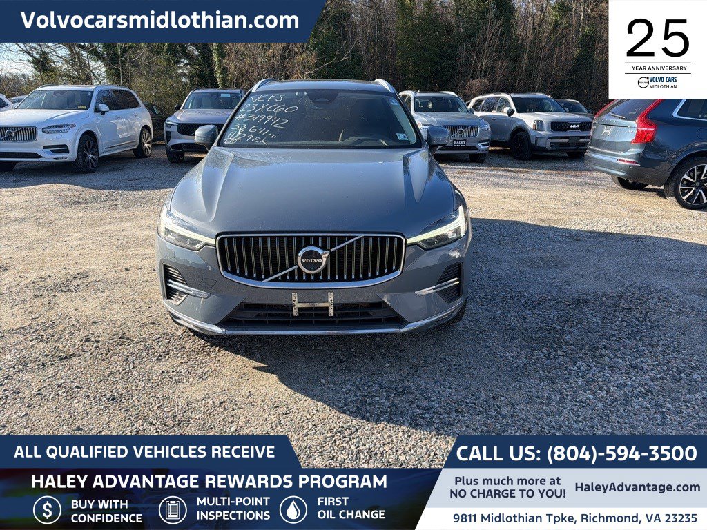 2023 Volvo XC60 Plus's photo
