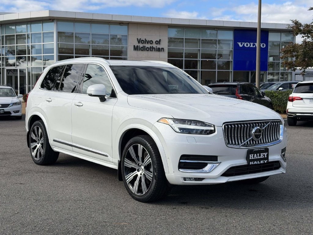 2022 Volvo XC90