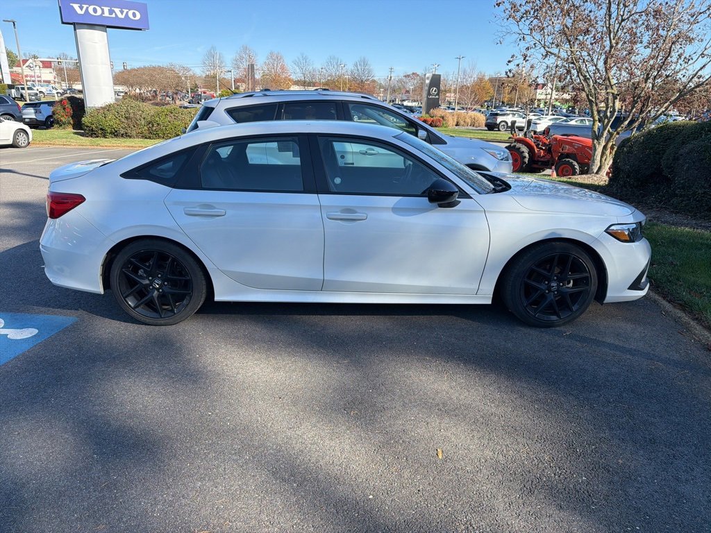 2024 Honda Civic Sport photo 2