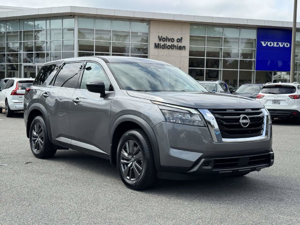 2023 Nissan Pathfinder S