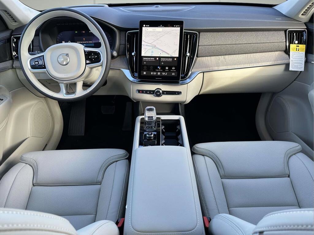 New 2026 Volvo XC90 B6 Ultra Dark Theme 7-Seater SUV