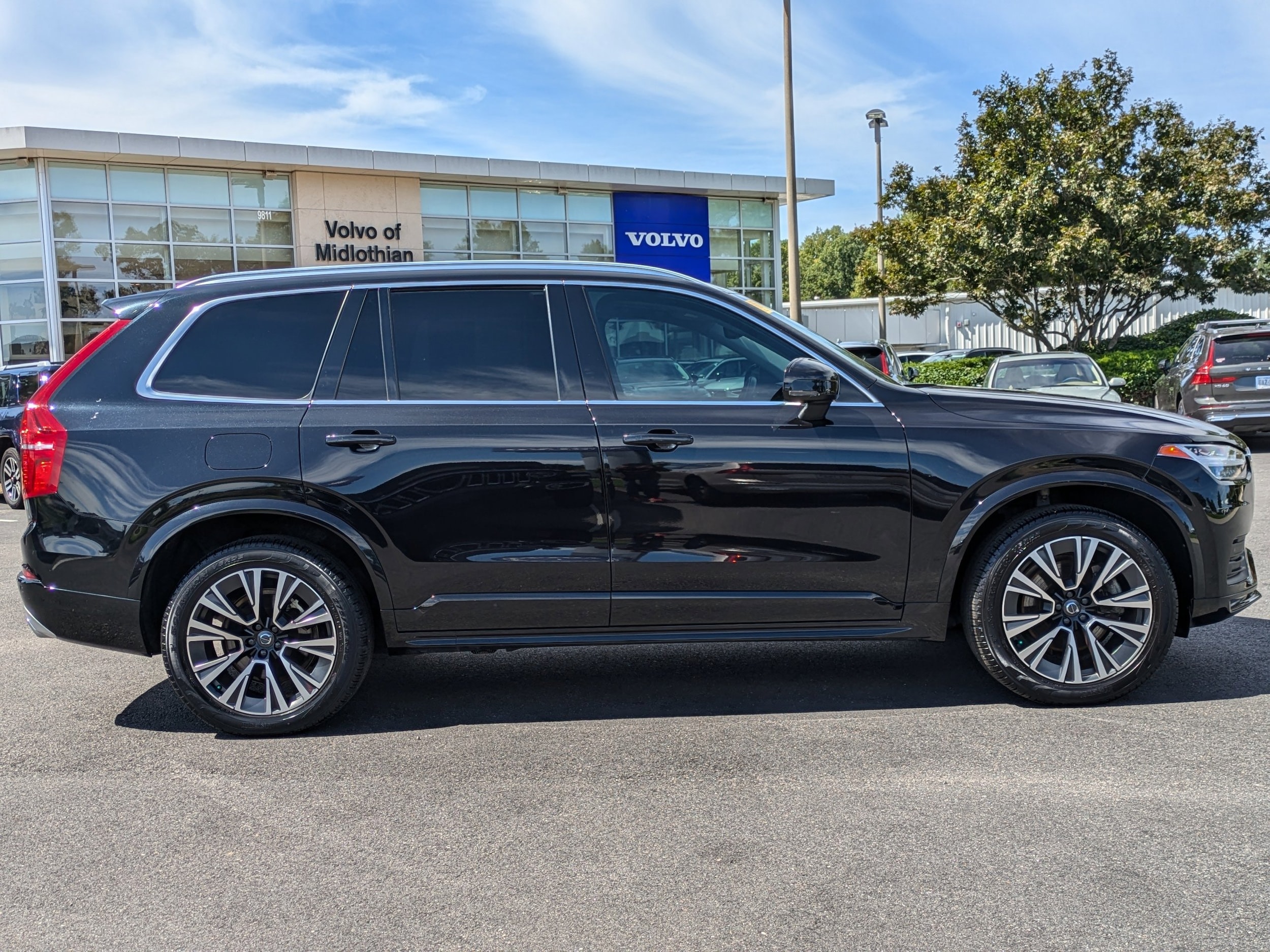 Used 2021 Volvo XC90 Momentum with VIN YV4102PK4M1747671 for sale in Midlothian, VA