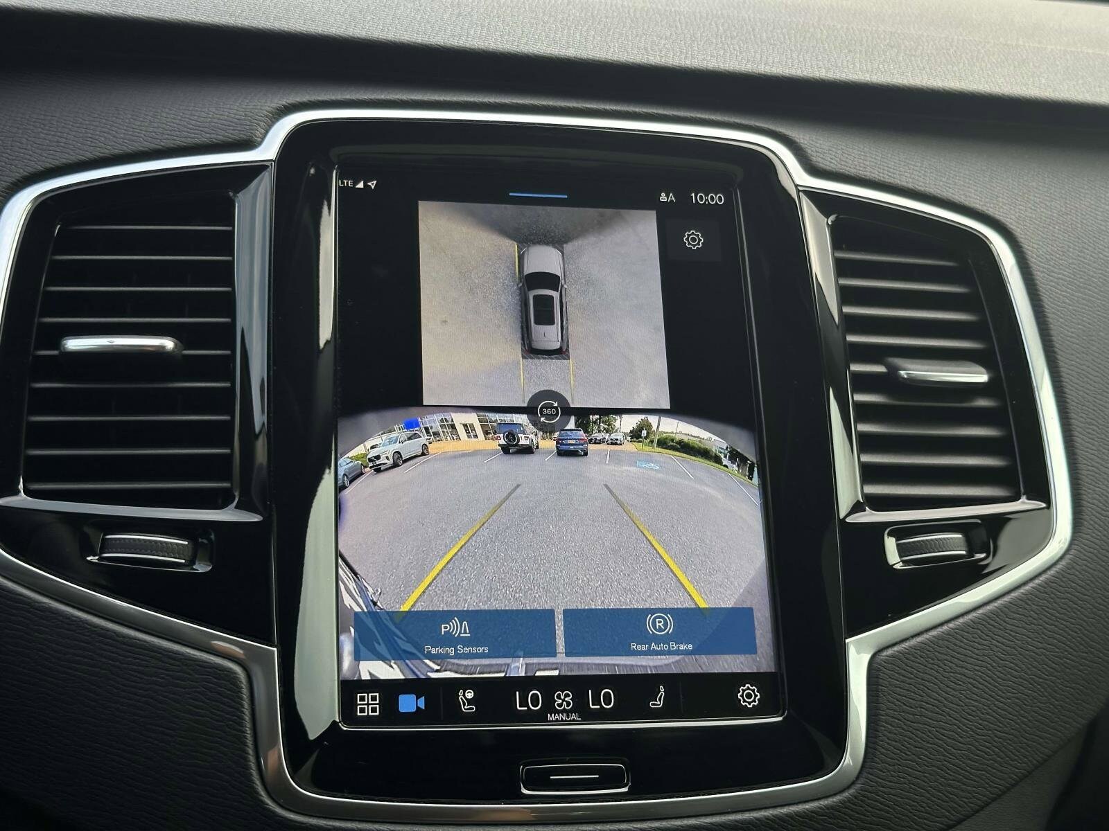 2024 Volvo XC90 B5 AWD Plus photo 4