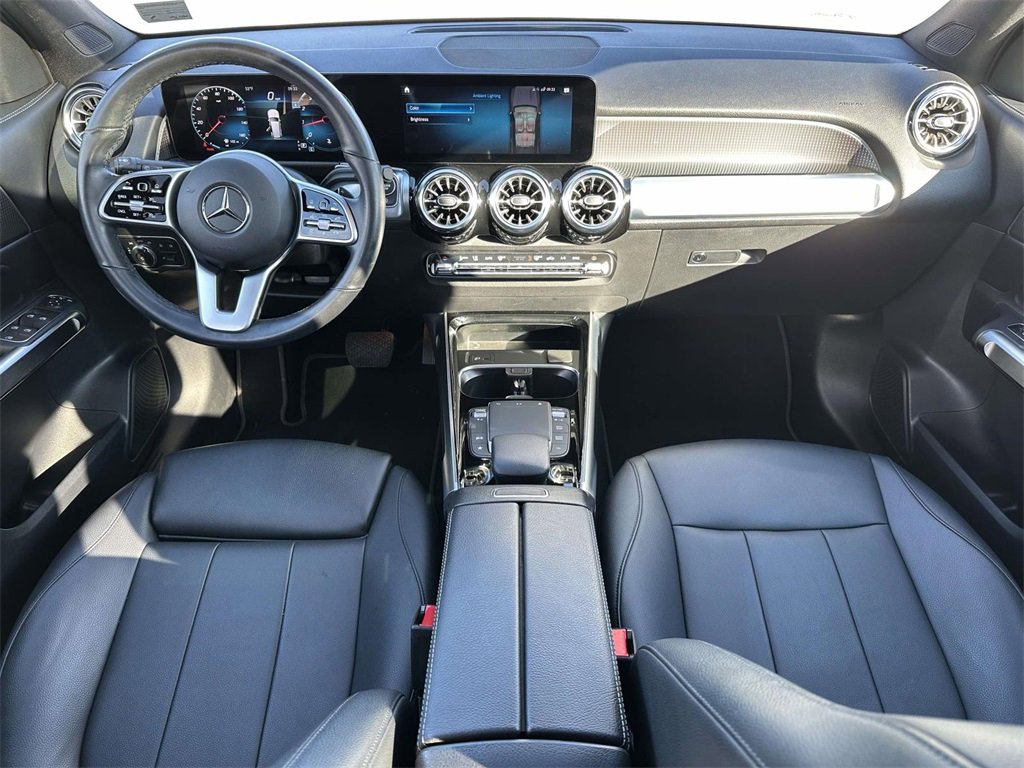 2022 Mercedes Benz GLB 250 photo 2