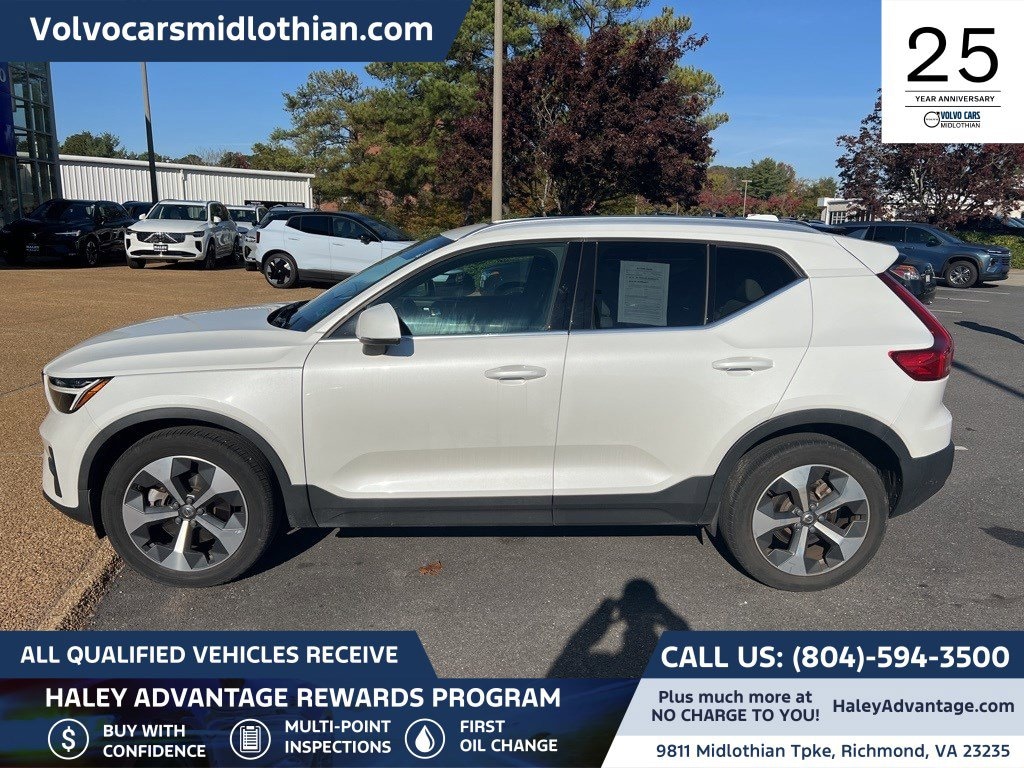 Used 2023 Volvo XC40 B4 Plus Bright Theme SUV