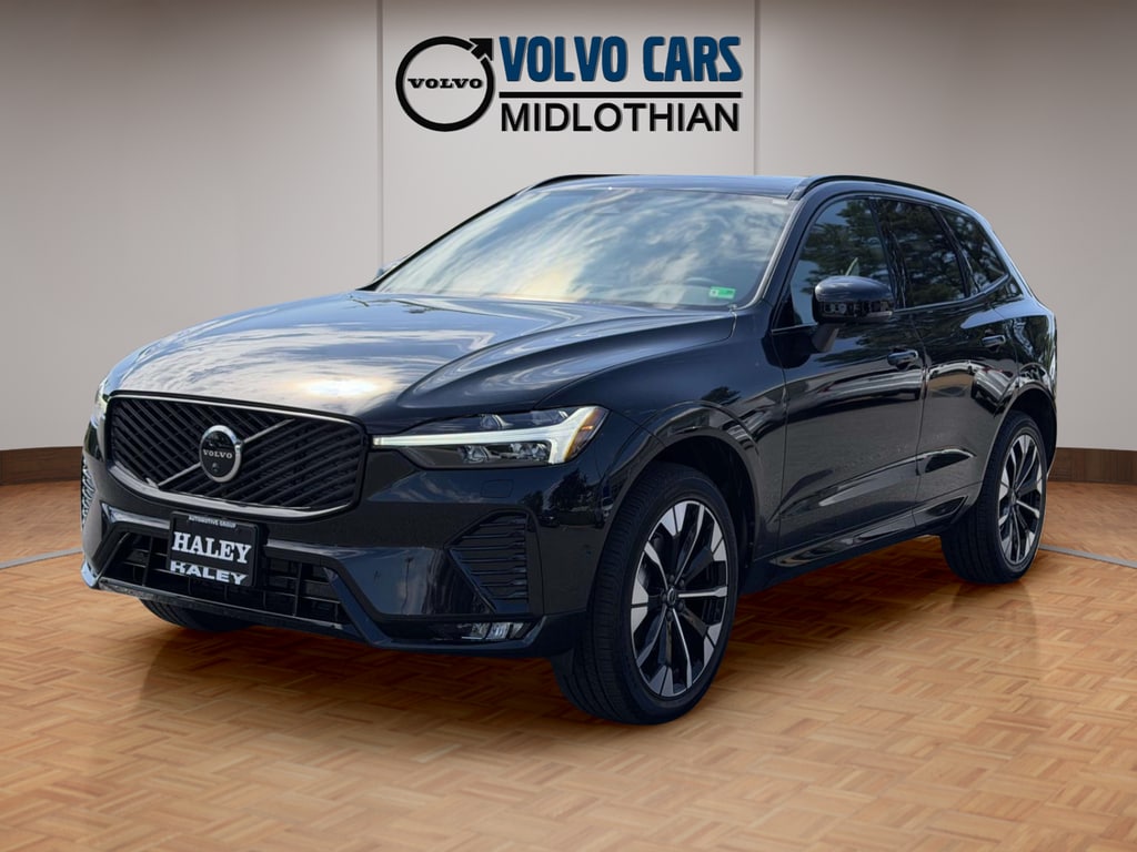 2026 Volvo XC60 Plus - Photo 24