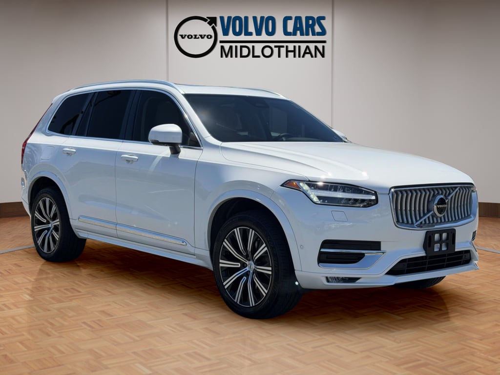 2024 Volvo XC90 B5 Plus Bright theme 4WD's photo