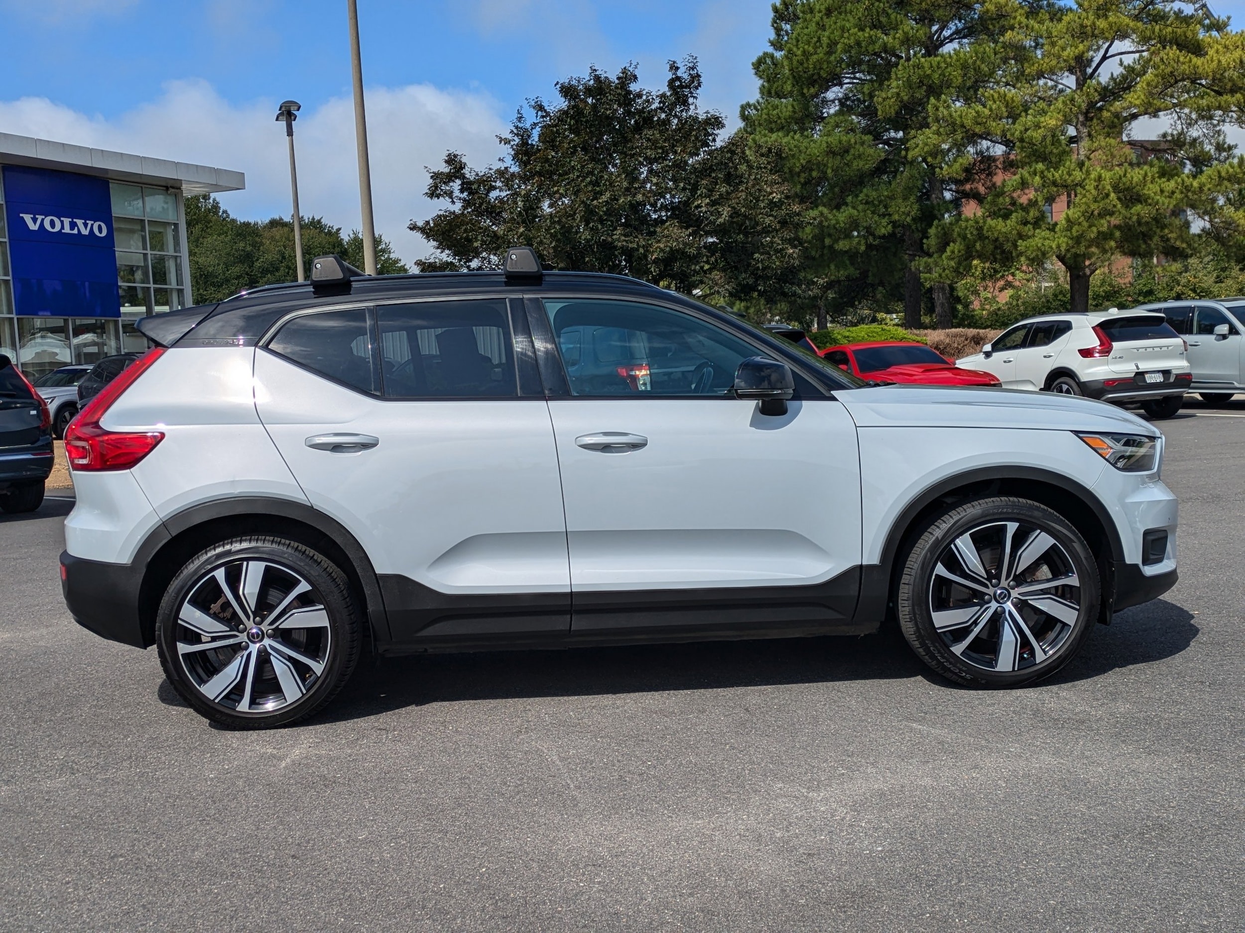 Used 2021 Volvo XC40 Recharge with VIN YV4ED3UR1M2450168 for sale in Midlothian, VA