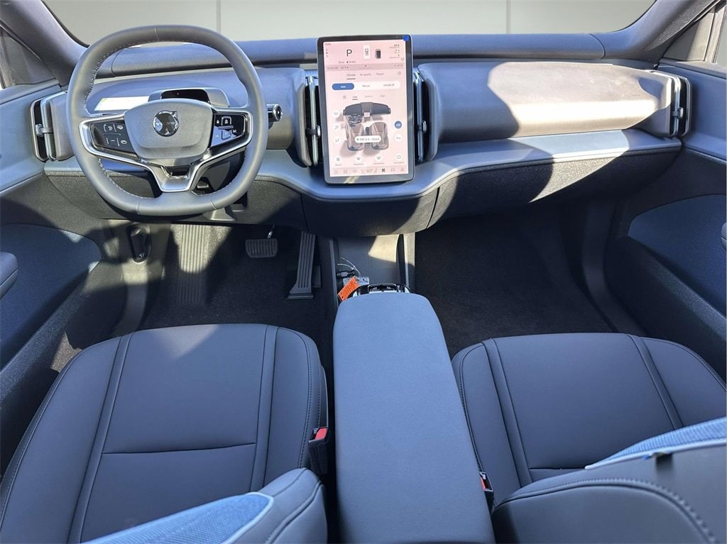 New 2026 Volvo EX30 Twin Motor Plus SUV