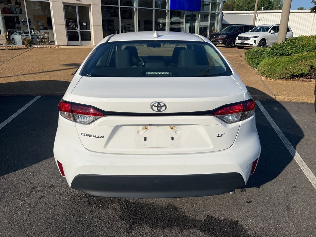 2024 Toyota Corolla LE photo 4