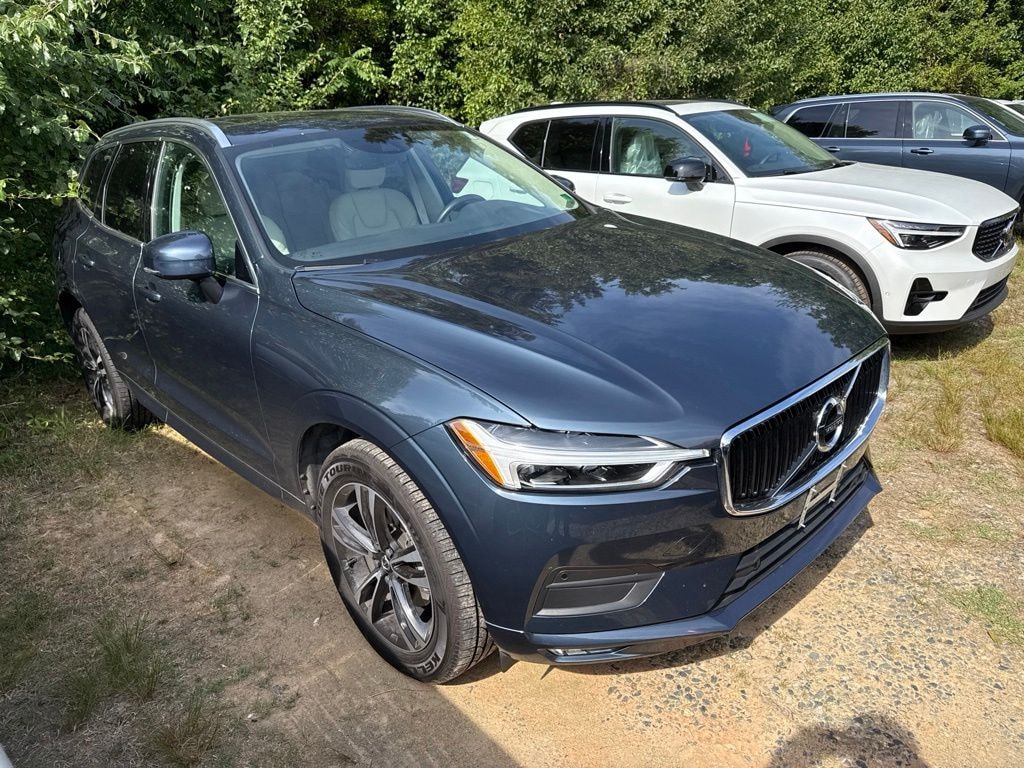 Used 2021 Volvo XC60 T5 Momentum SUV