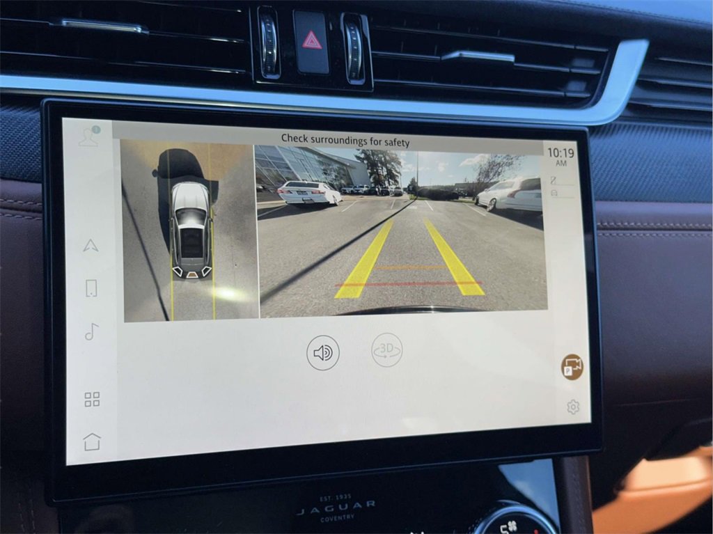 2021 Jaguar F-PACE SVR photo 4