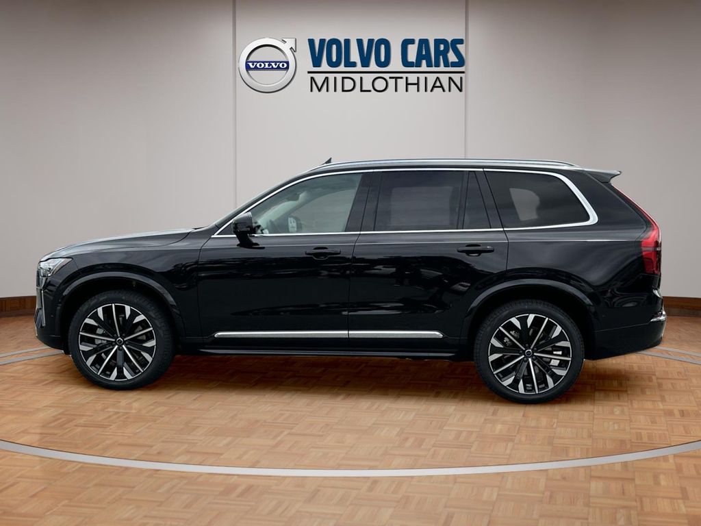 2026 Volvo XC90 Plus - Photo 23
