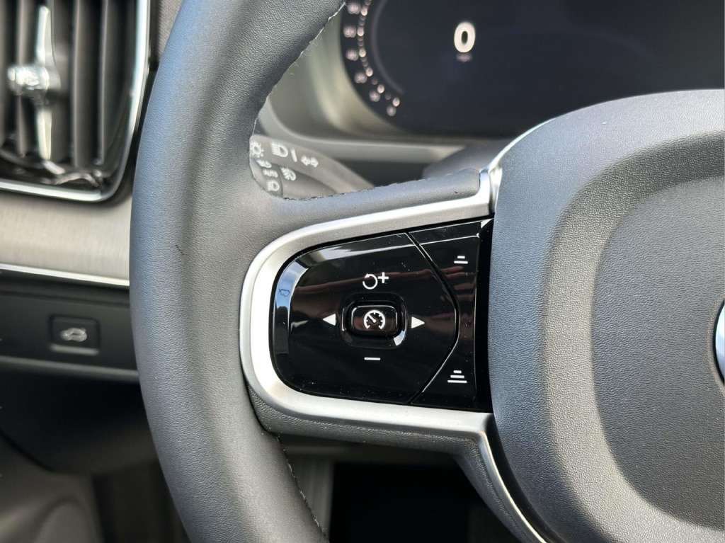 2026 Volvo XC90 Ultra - Photo 8