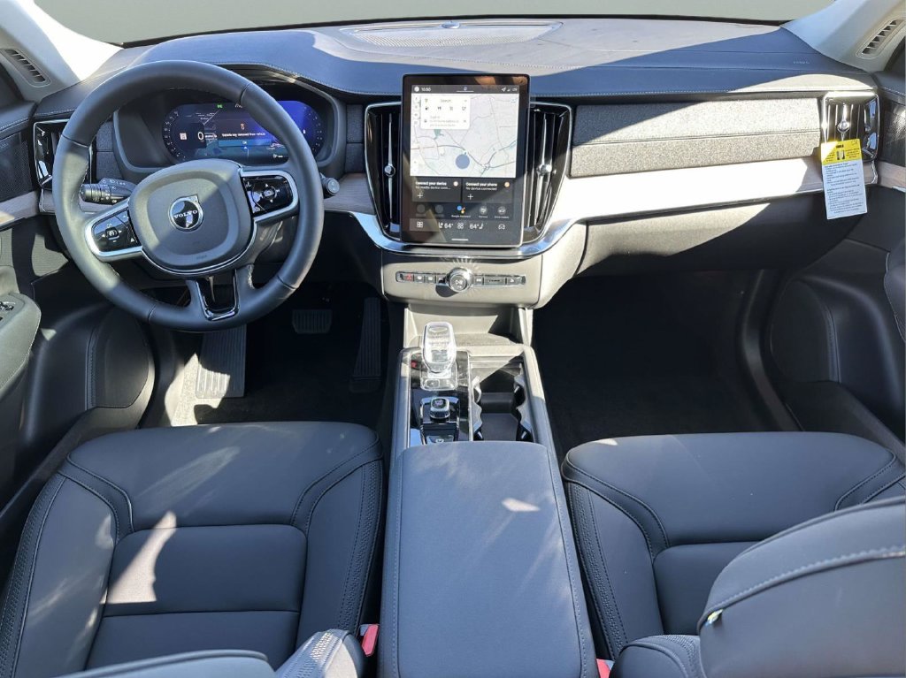 New 2026 Volvo XC90 B6 Plus 7-Seater SUV