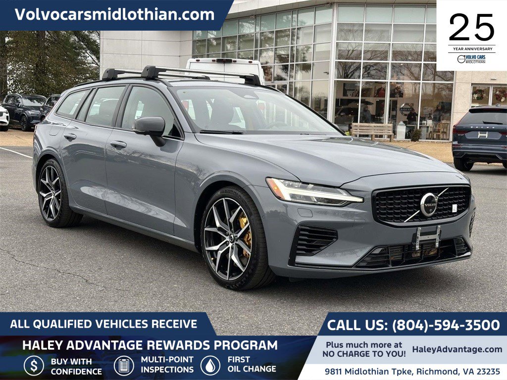 2024 Volvo V60 Polestar's photo