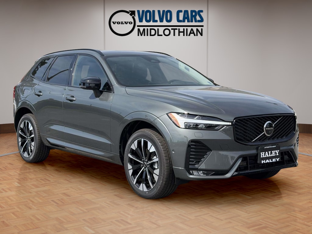 2026 Volvo XC60 B5 Plus Dark AWD's photo