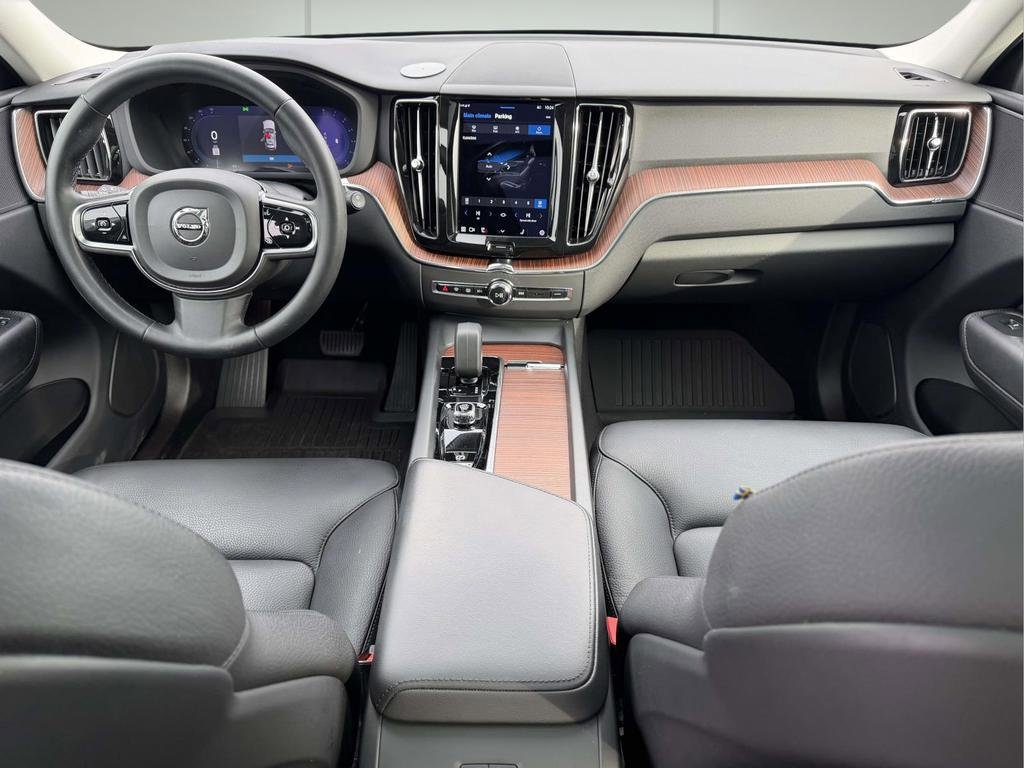 Used 2023 Volvo XC60 B5 Plus Bright Theme SUV