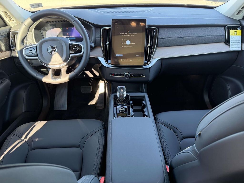 New 2026 Volvo XC90 B6 Plus 7-Seater SUV