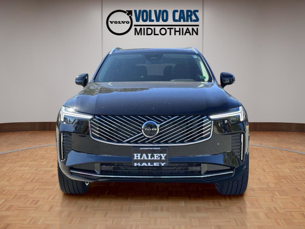 2026 Volvo XC90 Plus - Photo 25