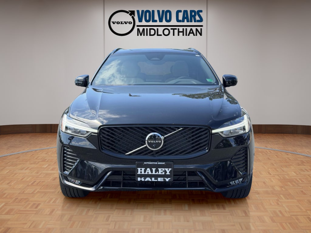 2026 Volvo XC60 Plus - Photo 25