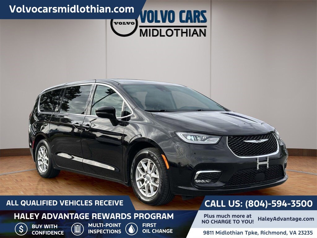 Used 2024 Chrysler Pacifica Touring L Van Passenger Van