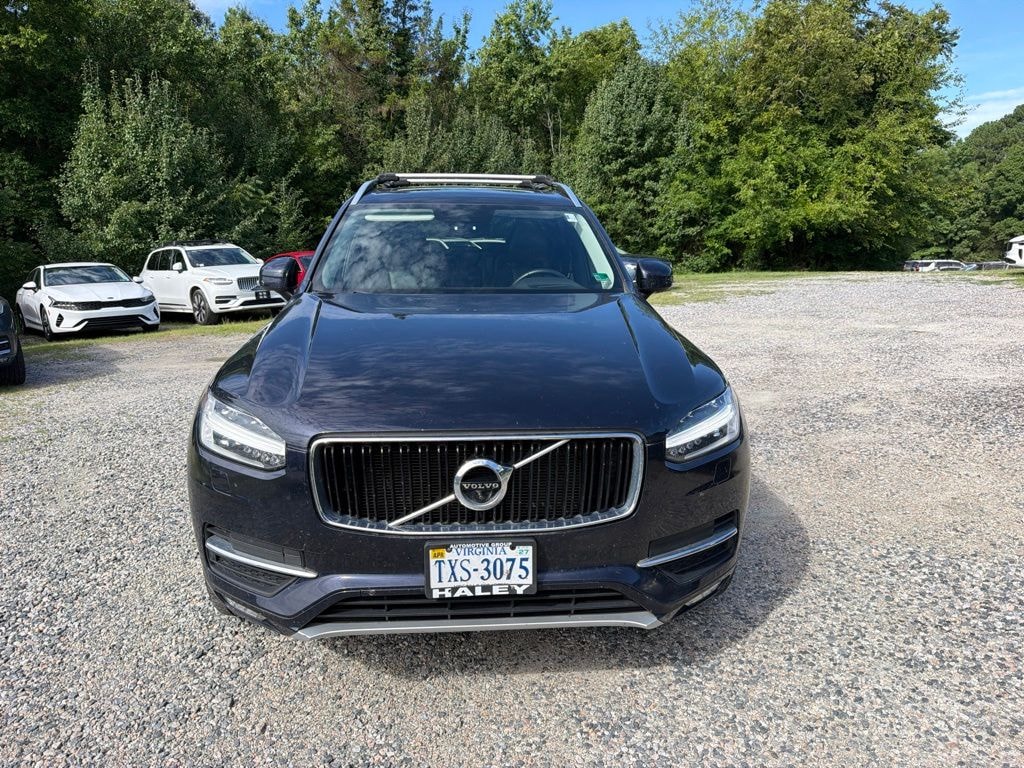 Used 2017 Volvo XC90 T6 Momentum SUV