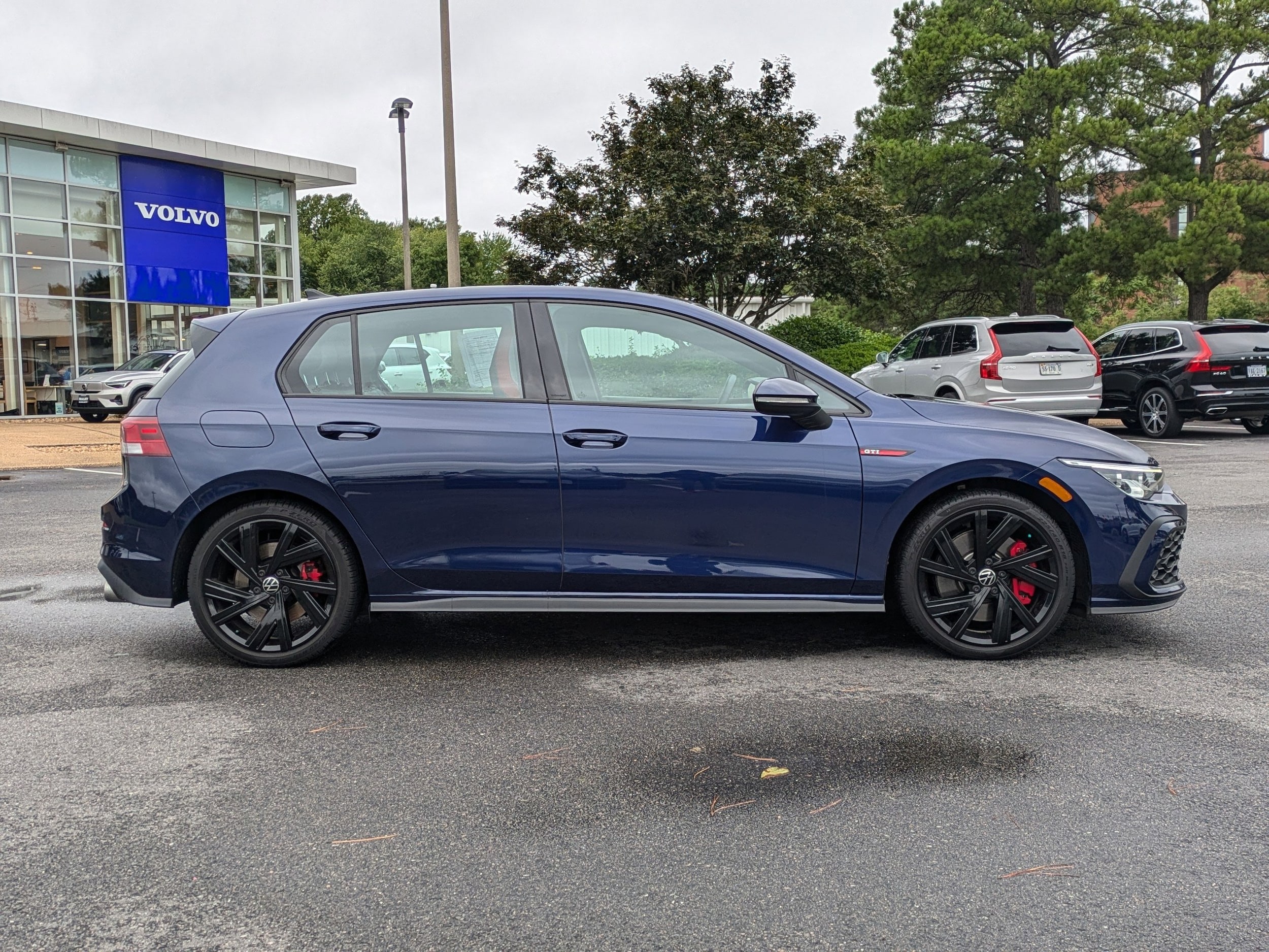 Used 2022 Volkswagen Golf GTI SE with VIN WVW487CDXNW189939 for sale in Midlothian, VA