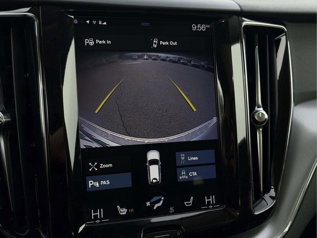 Used 2018 Volvo XC60 T5 Momentum SUV