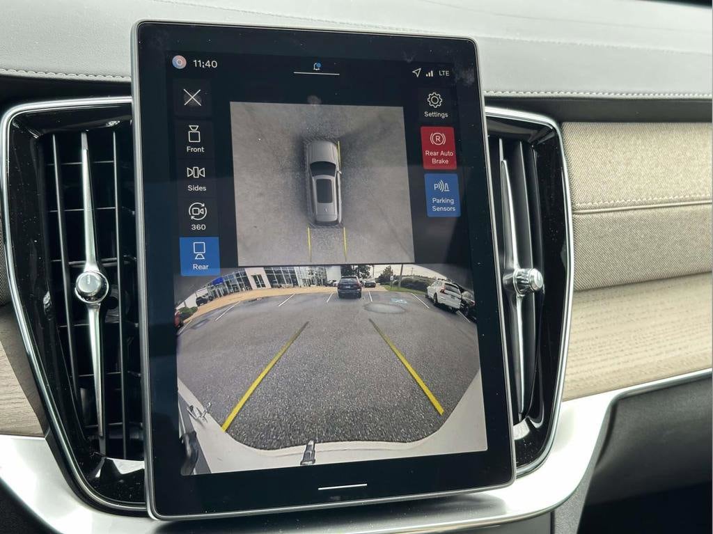 2026 Volvo XC90 Ultra - Photo 4