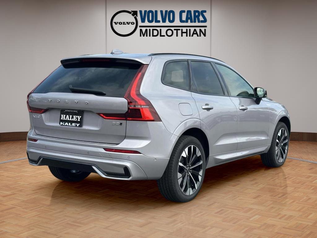 2026 Volvo XC60 Plus - Photo 20