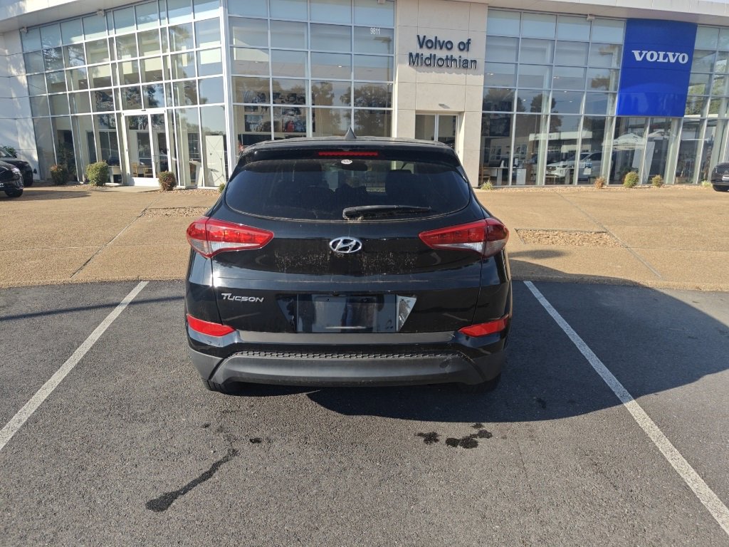 2018 Hyundai Tucson SE photo 2